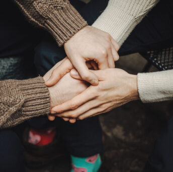 Supportive_hand_holding_CR_Renate_Vanaga_on_unsplash_0 Supportive_hand_holding_CR_Renate_Vanaga_on_unsplash_0